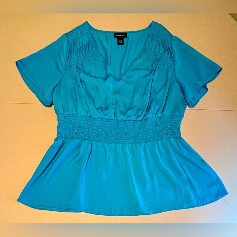 LANE BRYANT | plus size women’s shirt. Size: 18/20